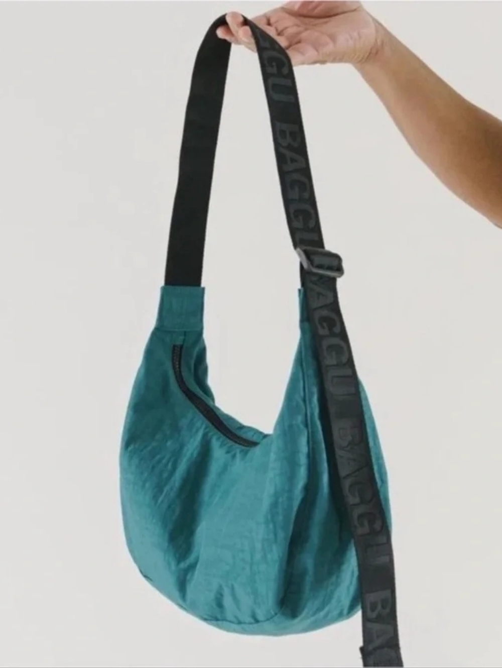 HTF BAGGU MEDIUM NYLON CRESCENT HOBO BAG - MALACHITE - Picture 2 of 7